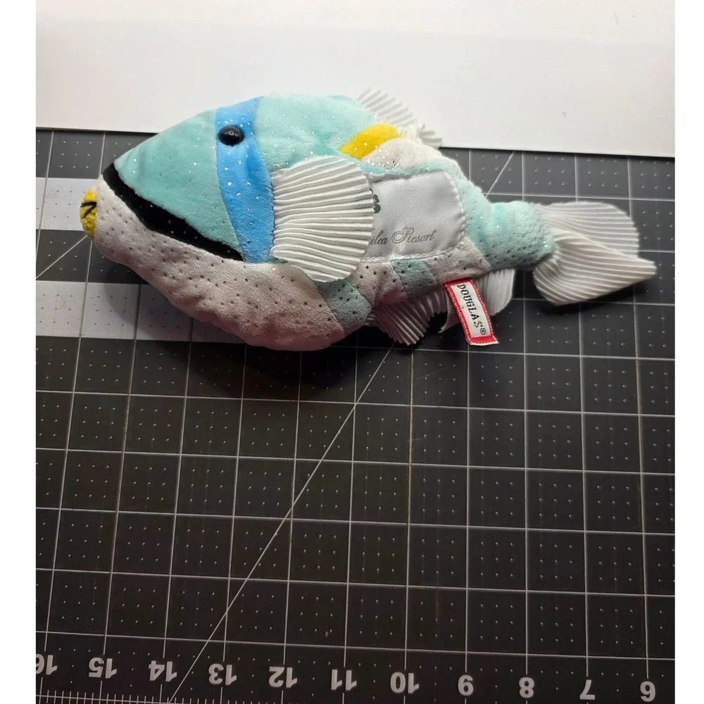 Douglas Humu Fish Grand Wailea Resort Blue White Glitter Plush 5x9in